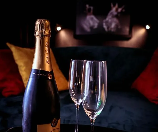 L'insoupconnee Nantes