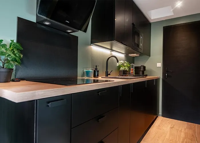 L'insoupconnee فندق مبيت وإفطار 4*